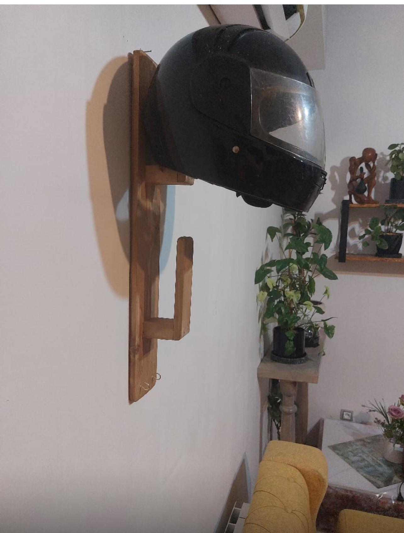 استند کلاه کاسکت دوتایی